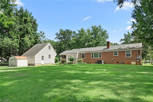 6304 Roblyn Road, Greensboro, NC 27410