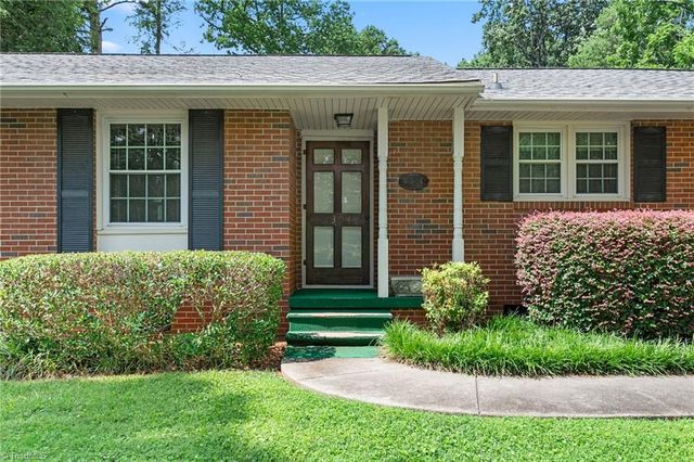 6304 Roblyn Road, Greensboro, NC 27410