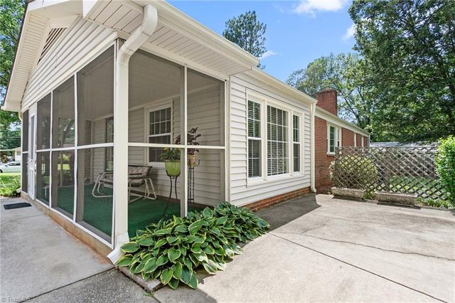 6304 Roblyn Road, Greensboro, NC 27410