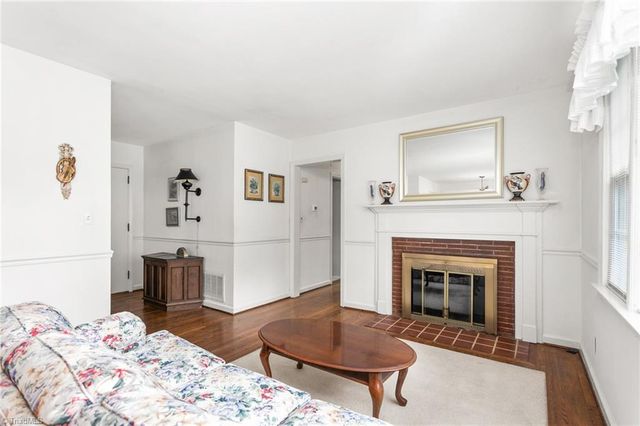 6304 Roblyn Road, Greensboro, NC 27410