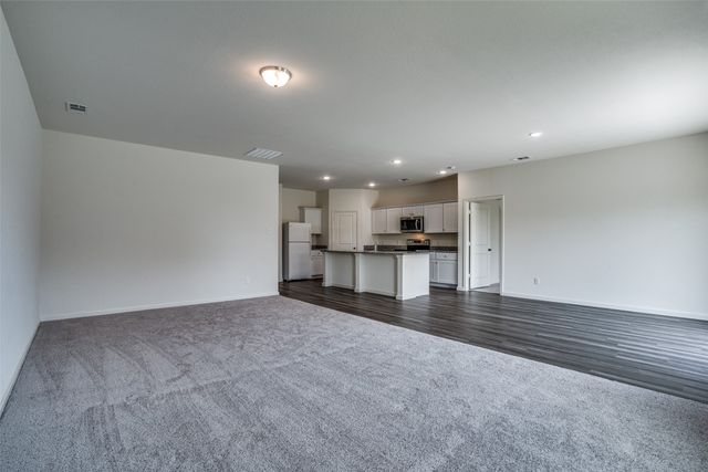 786 Wilshire Drive, Lavon, TX 75166