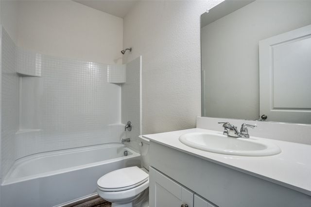 786 Wilshire Drive, Lavon, TX 75166