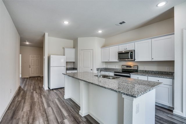 786 Wilshire Drive, Lavon, TX 75166
