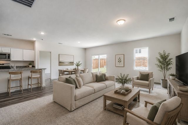 786 Wilshire Drive, Lavon, TX 75166