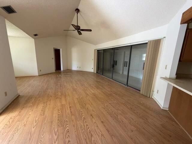 1127 E SEMINOLE Avenue 22B, Jupiter, FL 33477