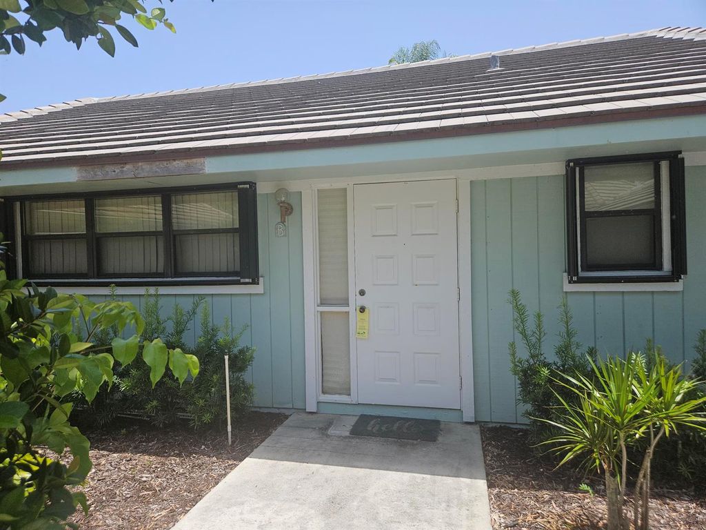 1127 E SEMINOLE Avenue 22B, Jupiter, FL 33477