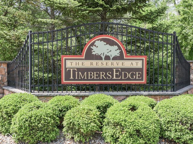 1037 Laurelwood Lane, Greenwood, IN 46142