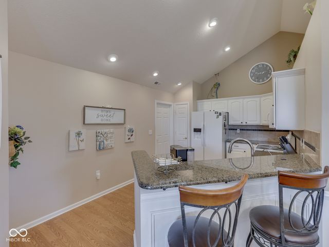 1037 Laurelwood Lane, Greenwood, IN 46142