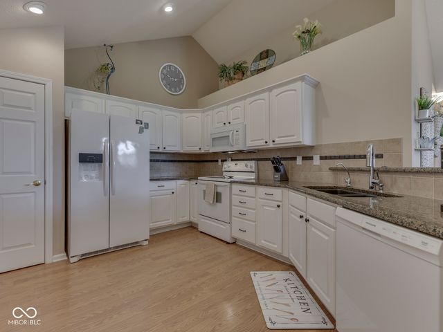 1037 Laurelwood Lane, Greenwood, IN 46142