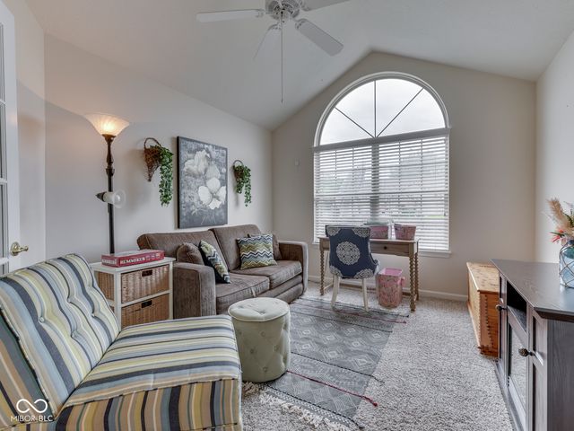 1037 Laurelwood Lane, Greenwood, IN 46142