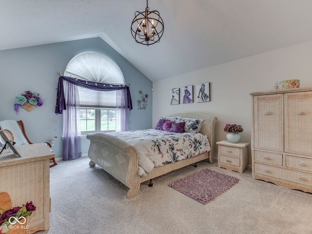 1037 Laurelwood Lane, Greenwood, IN 46142