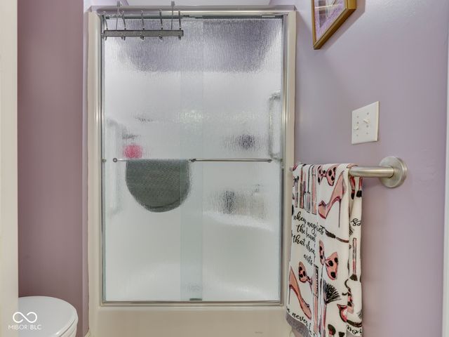 1037 Laurelwood Lane, Greenwood, IN 46142