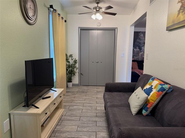 907 N WABASH AVE, Lakeland, FL 33815