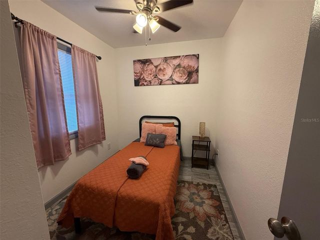 907 N WABASH AVE, Lakeland, FL 33815