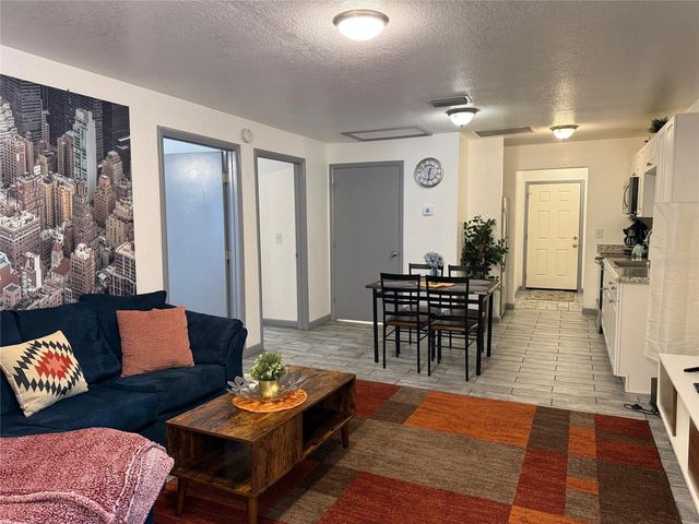 907 N WABASH AVE, Lakeland, FL 33815