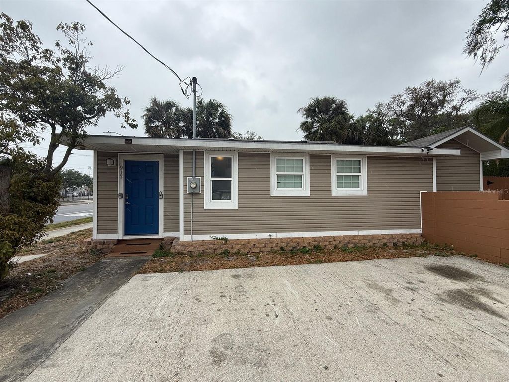907 N WABASH AVE, Lakeland, FL 33815
