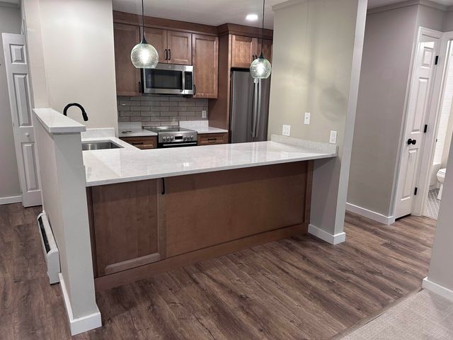 30 Wolf Rd Unit 612, Lebanon, NH 03766