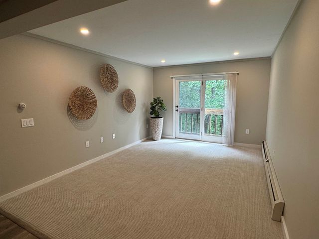 30 Wolf Rd Unit 612, Lebanon, NH 03766