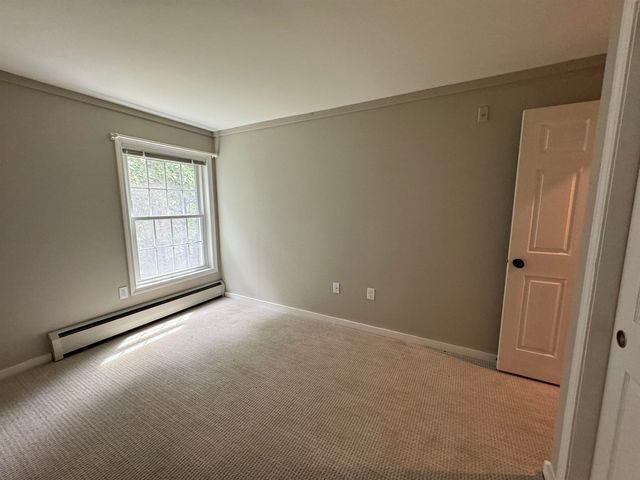 30 Wolf Rd Unit 612, Lebanon, NH 03766