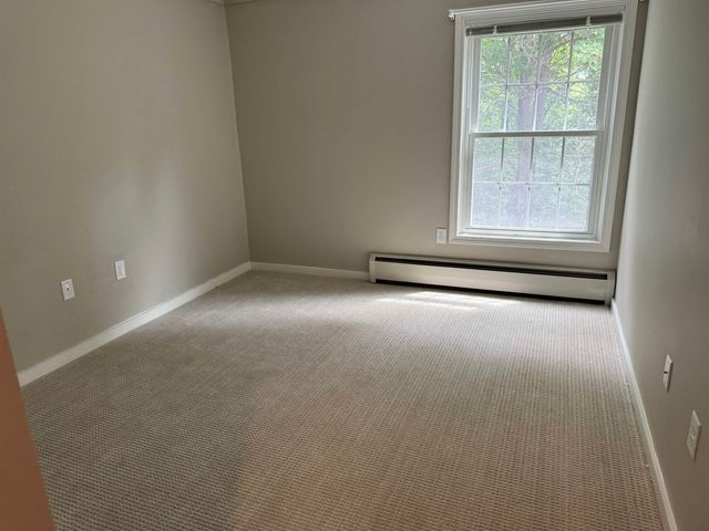 30 Wolf Rd Unit 612, Lebanon, NH 03766