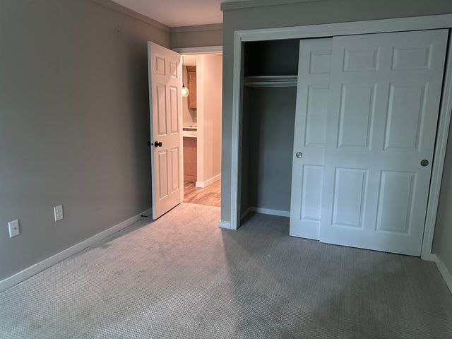 30 Wolf Rd Unit 612, Lebanon, NH 03766