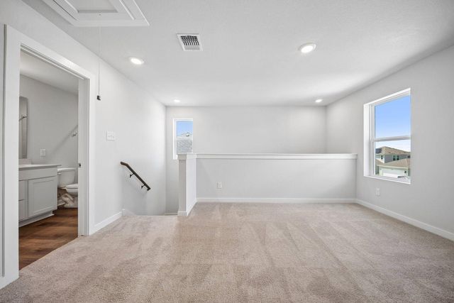 156 Hornet ST, Elgin, TX 78621