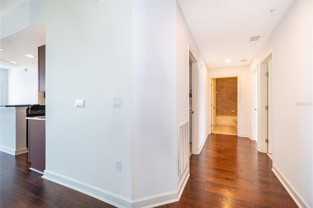 4177 N ORANGE BLOSSOM TRAIL 510, Orlando, FL 32804