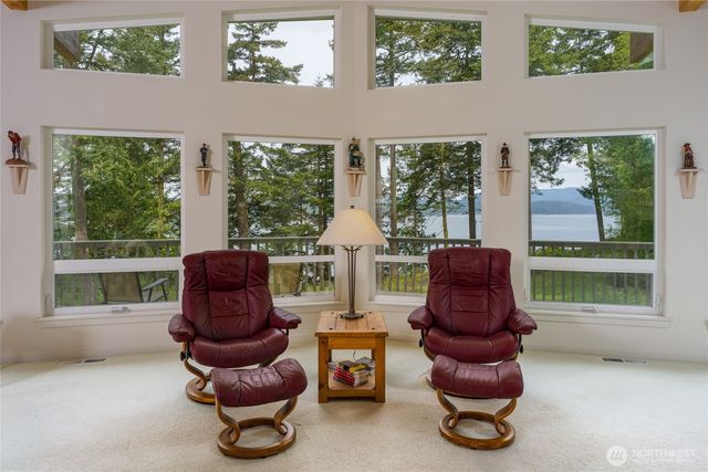 127 Sand Cove Lane, Lopez Island, WA 98261