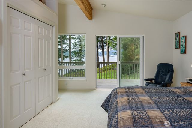 127 Sand Cove Lane, Lopez Island, WA 98261