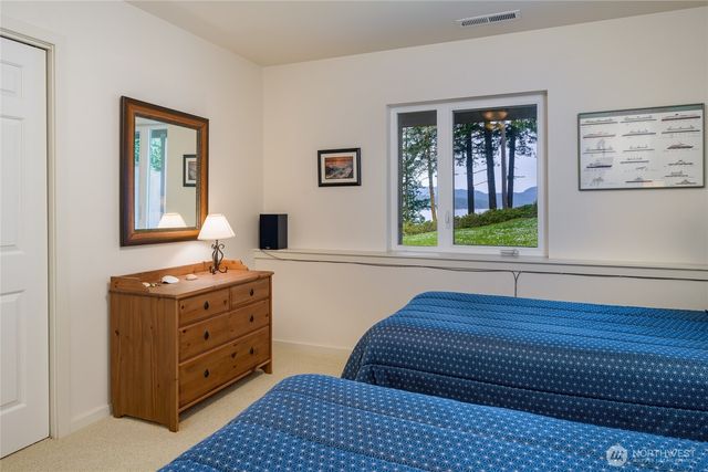 127 Sand Cove Lane, Lopez Island, WA 98261