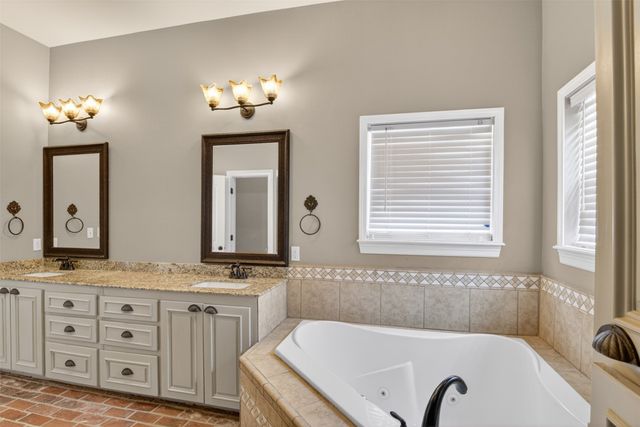 544 Sandpiper Lane, Stonewall, LA 71078