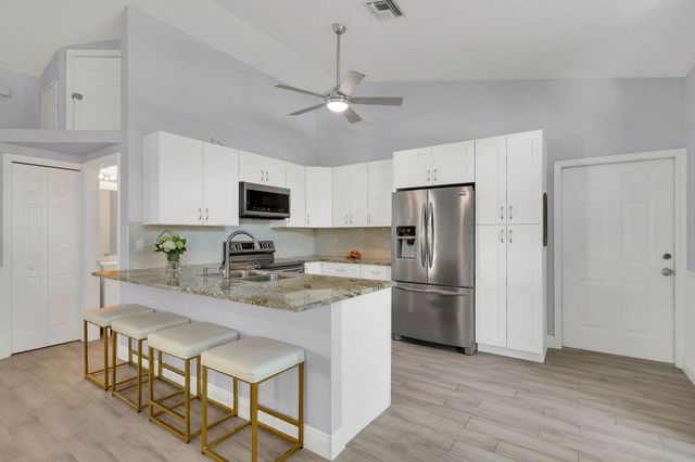 1176 Staghorn Street, Wellington, FL 33414