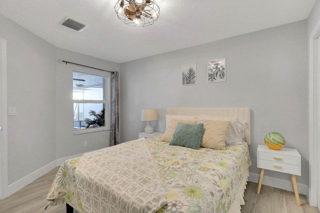 1176 Staghorn Street, Wellington, FL 33414