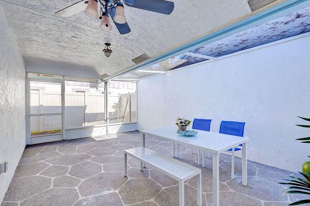 1176 Staghorn Street, Wellington, FL 33414