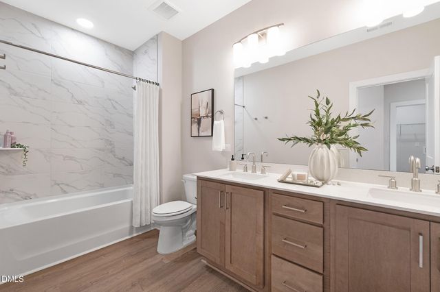 3131 White Rail Drive, Fuquay Varina, NC 27526