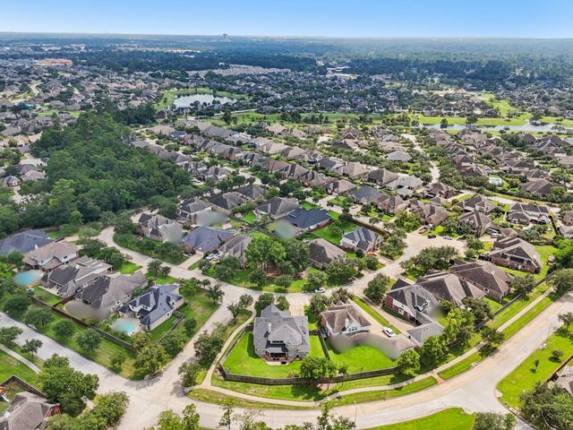 17623 Edengrove Drive, Tomball, TX 77377