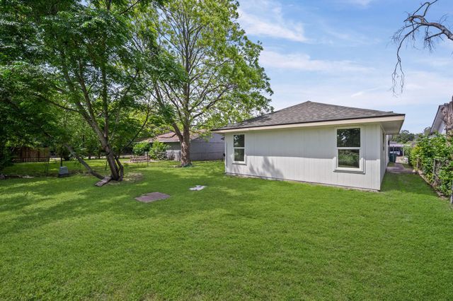 12939 Segrest Drive, Houston, TX 77047