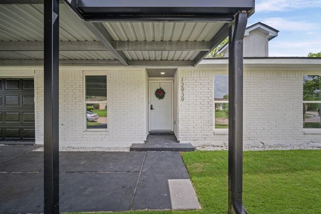 12939 Segrest Drive, Houston, TX 77047