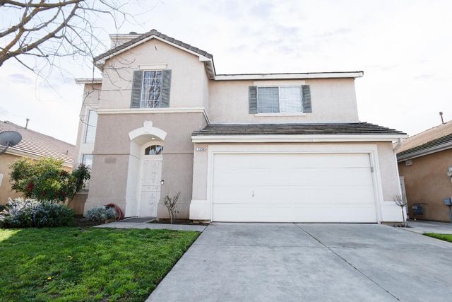 7556 N Trellis Circle, Fresno, CA 93720