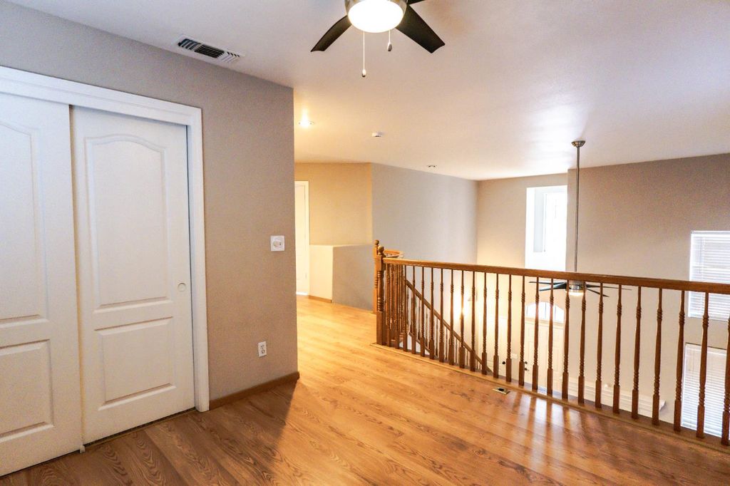 Image 18 of property listing at 7556 N Trellis Circle, Fresno, CA 93720