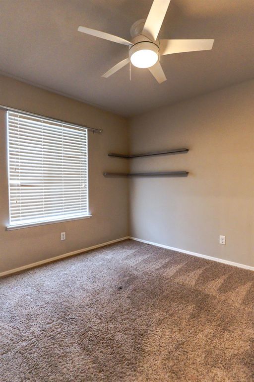 Image 23 of property listing at 7556 N Trellis Circle, Fresno, CA 93720