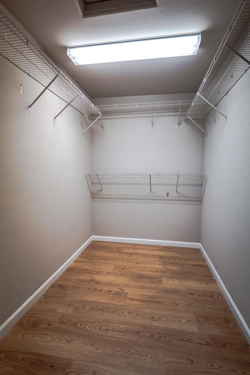 Image 28 of property listing at 7556 N Trellis Circle, Fresno, CA 93720