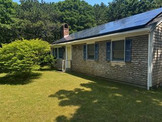 11 Bayberry Lane, Truro, MA 02666