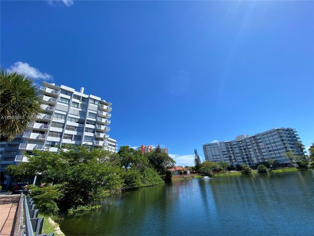 1200 NE Miami Gardens Dr 1020W, Miami, FL 33179