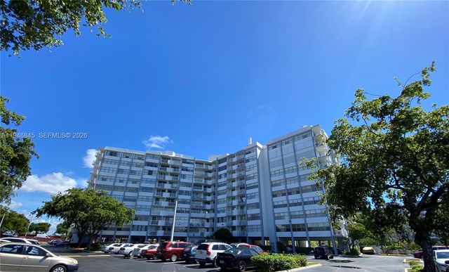 1200 NE Miami Gardens Dr 1020W, Miami, FL 33179