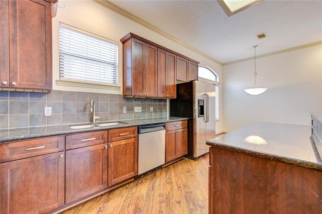 1622 Hadley Street, Houston, TX 77003