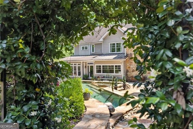 625 Willeo Road, Roswell, GA 30075