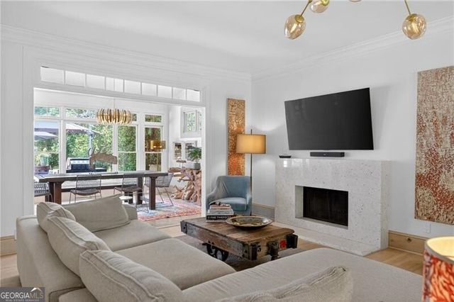 625 Willeo Road, Roswell, GA 30075