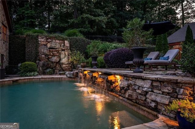 625 Willeo Road, Roswell, GA 30075