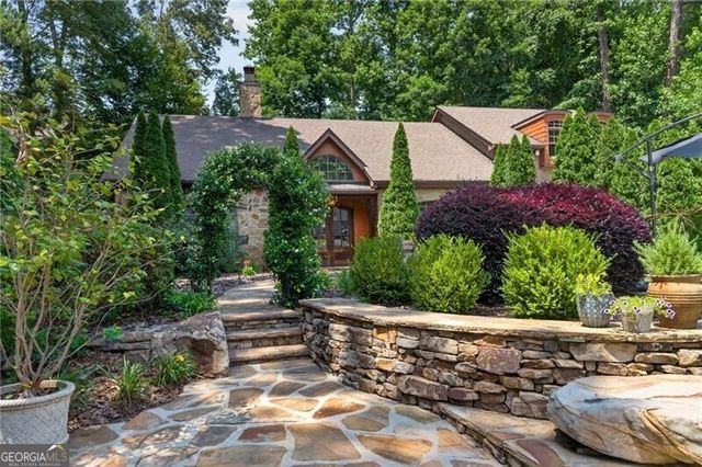 625 Willeo Road, Roswell, GA 30075